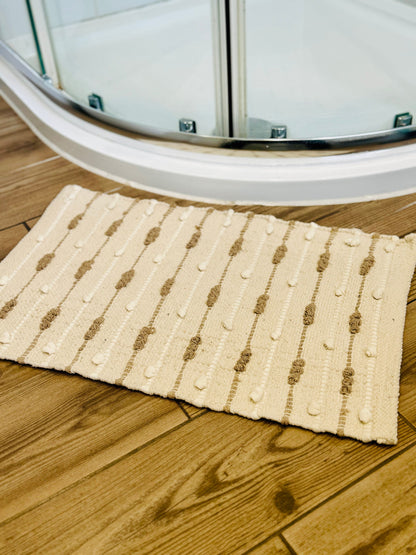 cream beige bath mat - shower mat