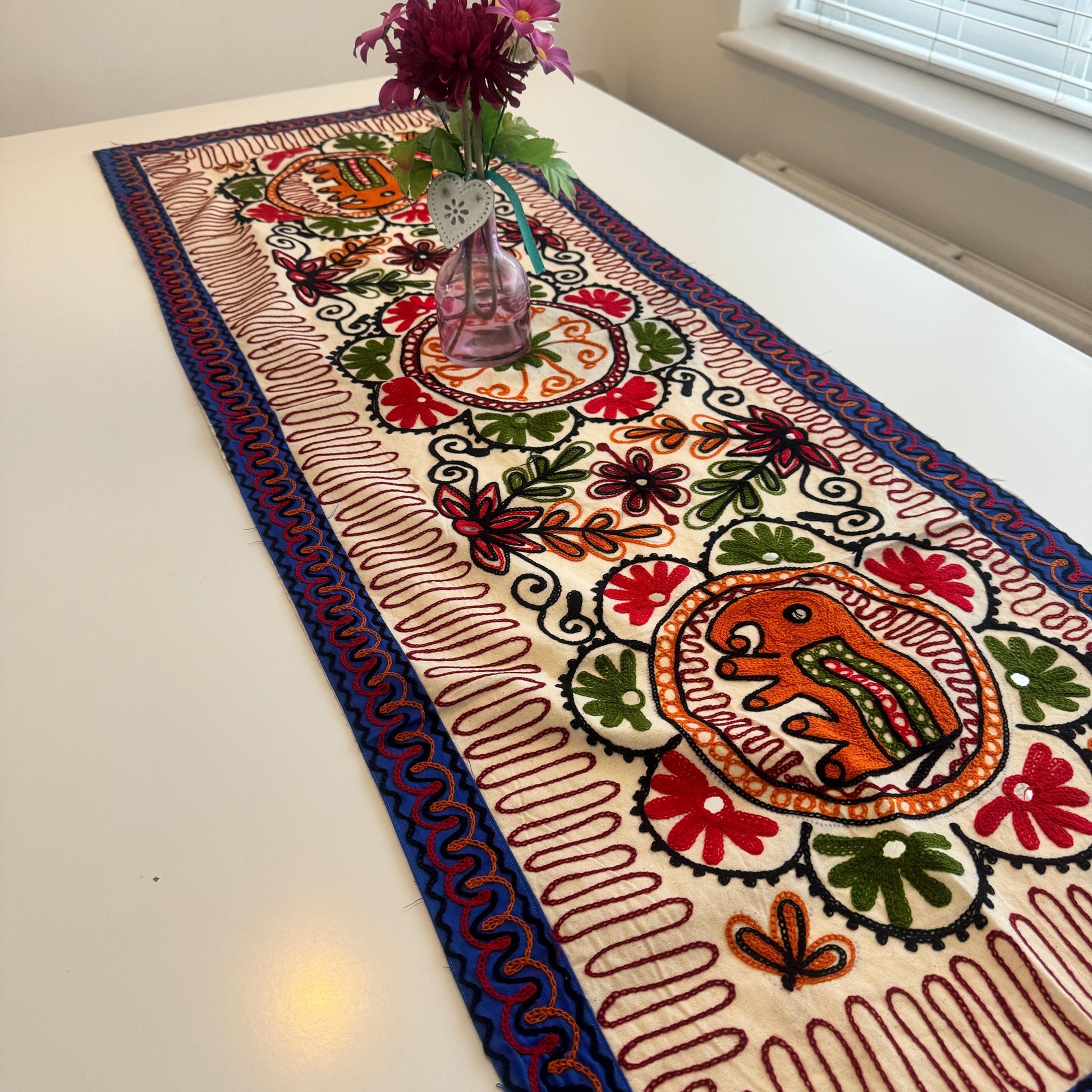 Embroidered Table Runner - JayKayBoutiqueOnline