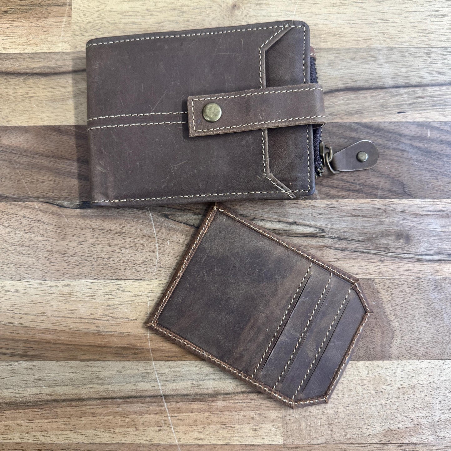 Mens Leather Wallet with Pull Out Card Holder | Slim Leather Wallet | Bi-Fold Wallet | Leather Card Wallet | Brown Leather Wallet |